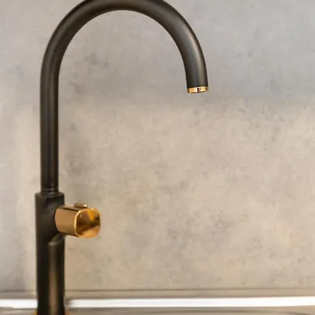 Sunny By 360 Estates *