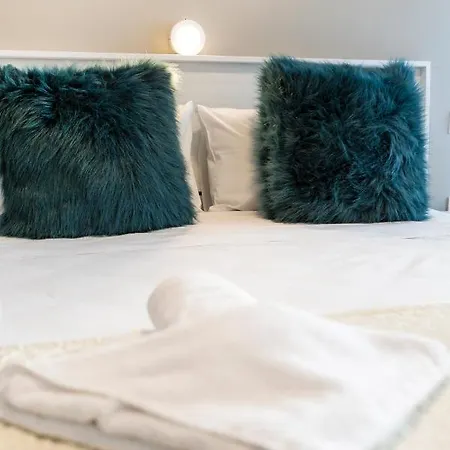 Sunny By 360 Estates