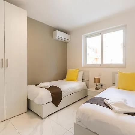 Sunny By 360 Estates