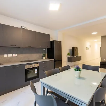 Apartment St Paul's Bay Sunny By 360 Estates