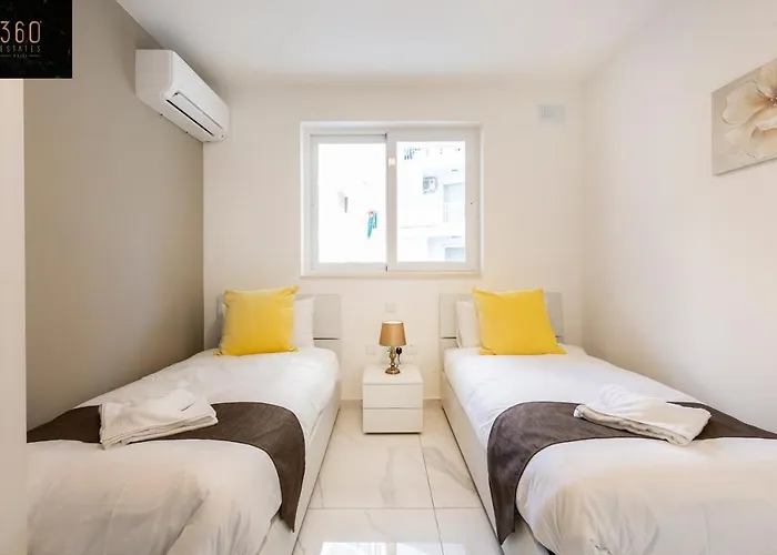 Sunny By 360 Estates *